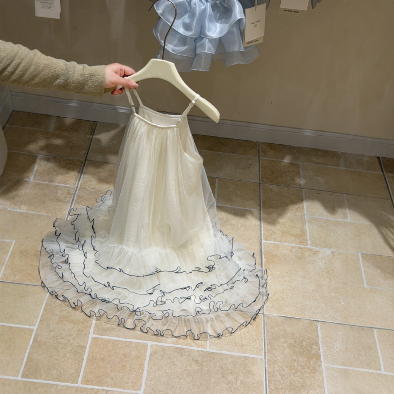 夏チュールベストワンピース