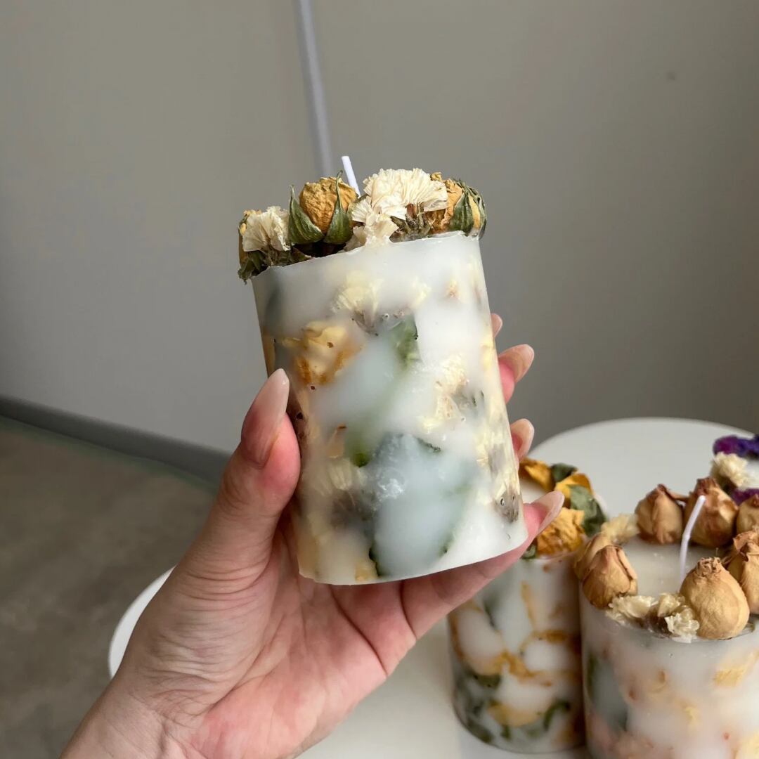 ホワイトローズキャンドル［リボンのみor選べる筆記体メッセージ］