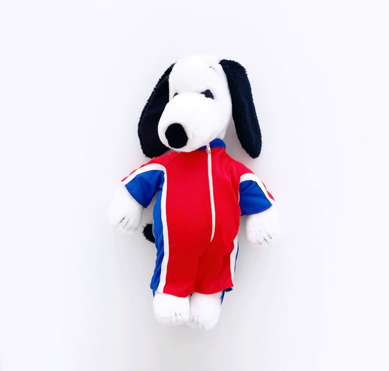 PEANUTS SNOOPY USA.OLYMPIC SUKI / 1968 United Feature Syndicate 