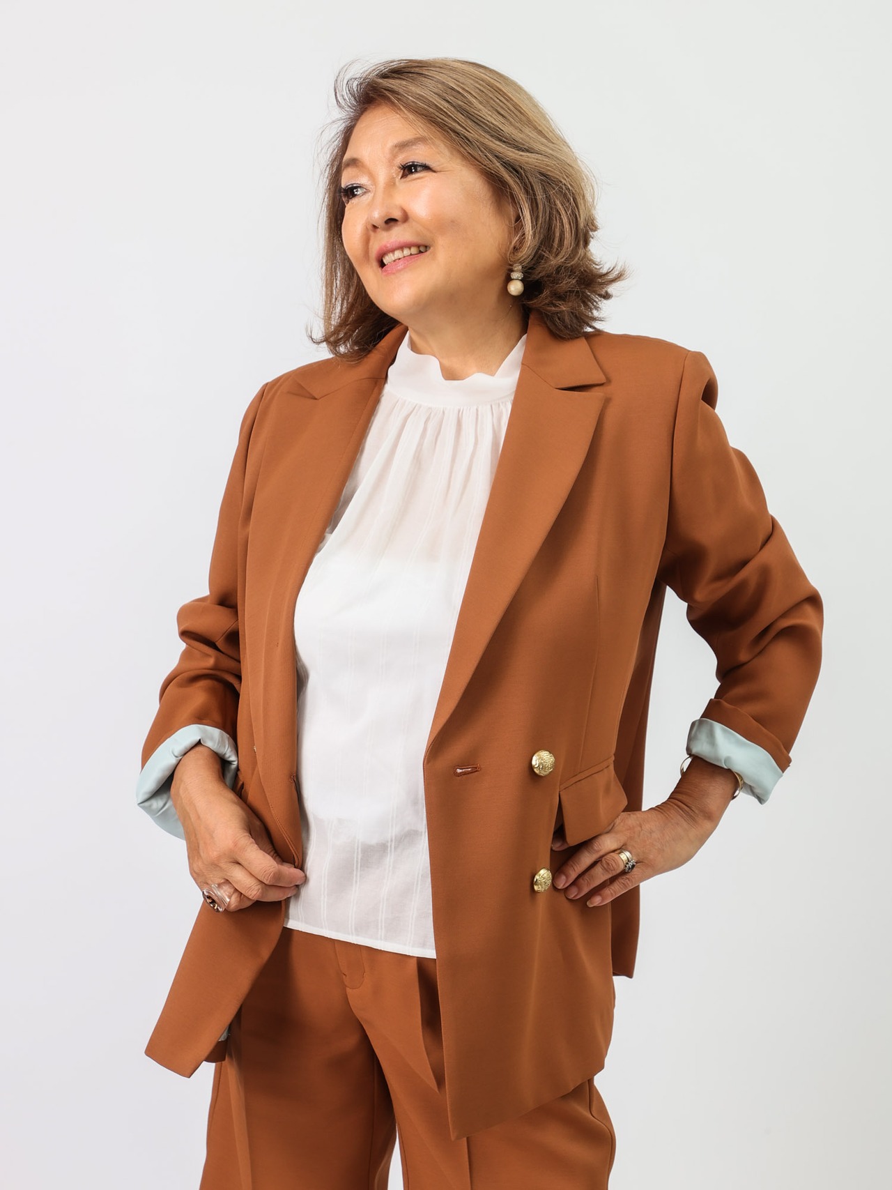 BEATRICE(トレンド感のあるダブルジャケット）