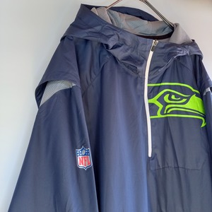 NFL　ナイキ　ナイロンプルオーバー　フーディー　パーカー　オーバーサイズ　XL