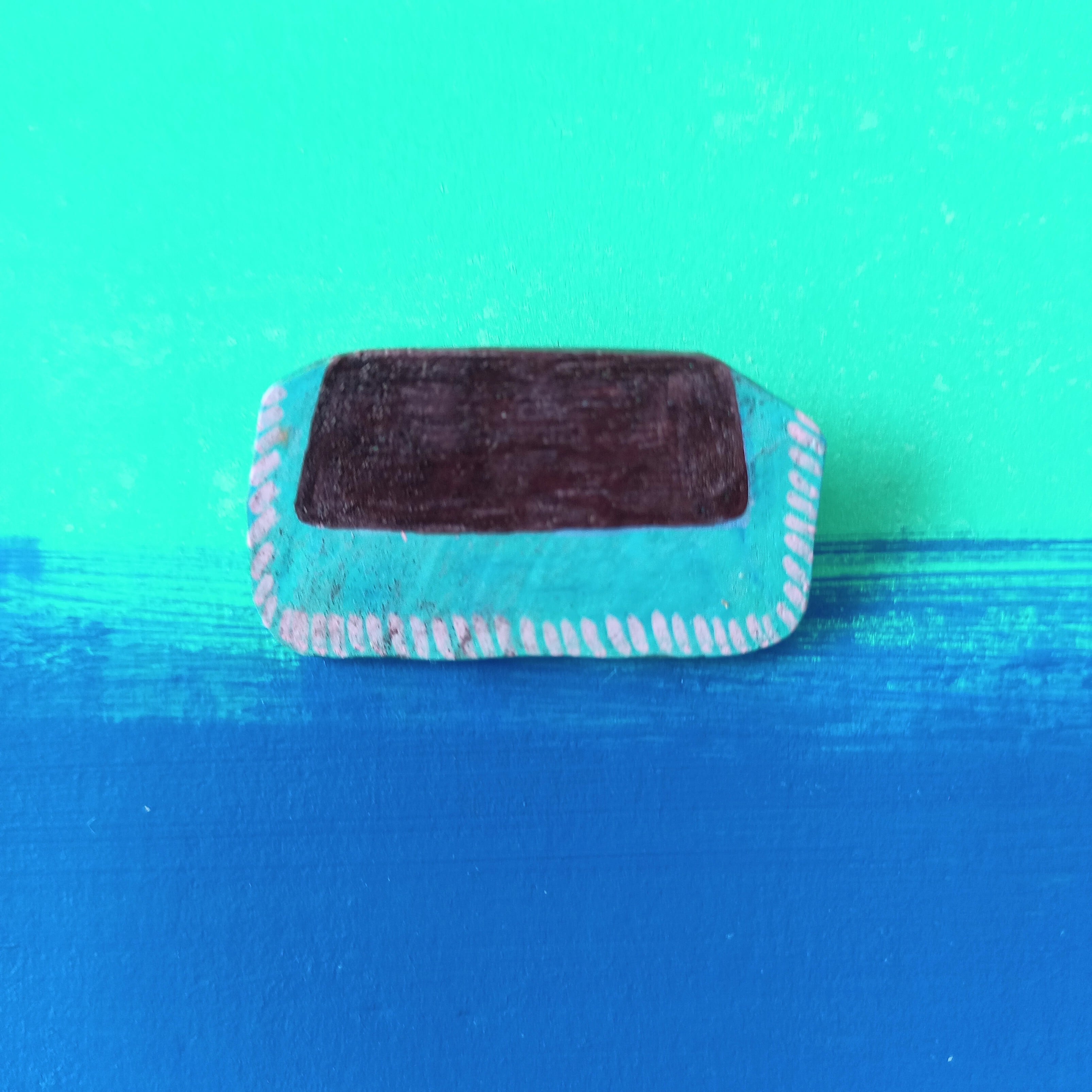 ヘンテコ ブローチ 「こたつ」 手描き 一点もの