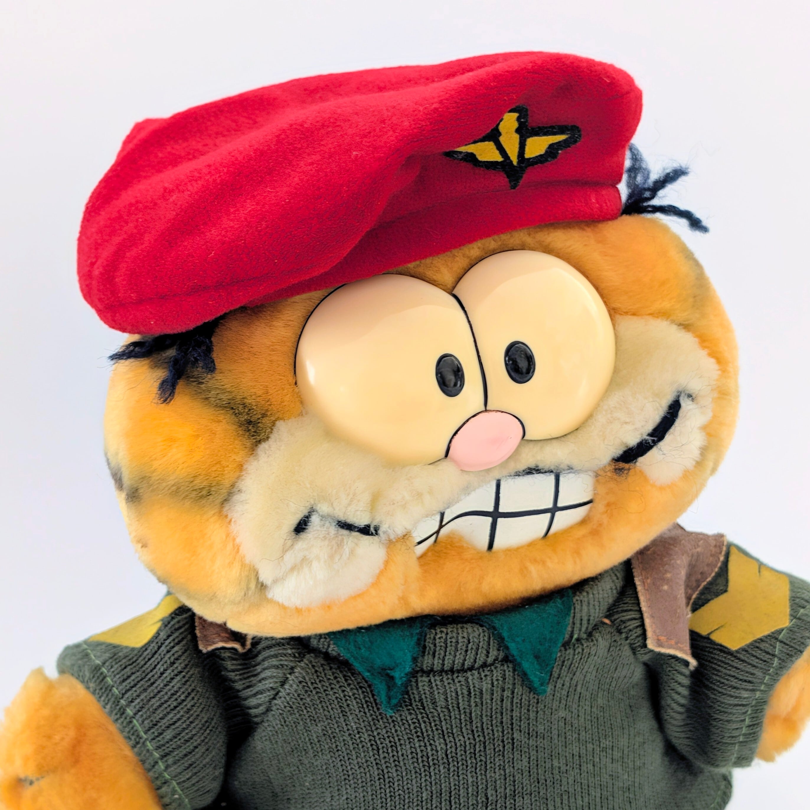 ☆ VINTAGE 1980年代初期 ☆【 Garfield ( ガーフィールド ) 】『 ガーフィールド大佐(笑) 』アーミーガーフィールド / ぬいぐるみ / プラッシュ / plush / 1980年代年製 〚アメリカン雑貨 アメトイ〛