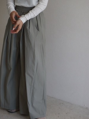 airflow wide pants (smoky)