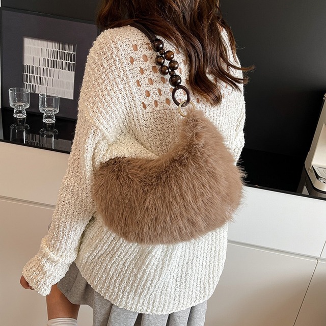 【バッグ】レディース 可愛い ショルダーバッグ  大きめ ファーバッグ ショルダー バッグ  レディース 20代 30代 40代  秋 冬 通勤 通学 パーティー 結婚式 二次会 お呼ばれ おしゃれ カジュアル 可愛い ブラウン 茶色 ホワイト 白 ブラック 黒 ピンク ベージュ