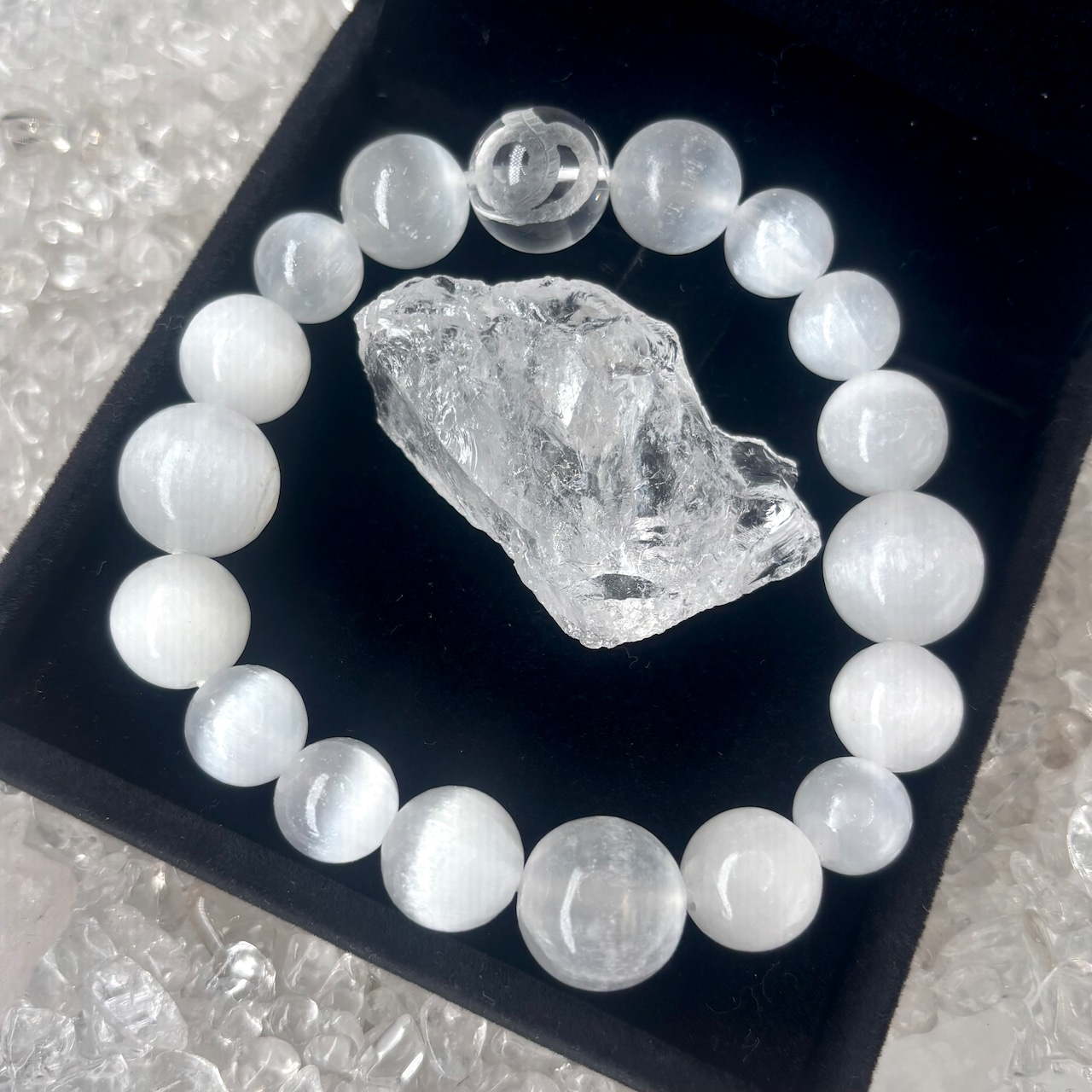 白蛇とセレナイト(約17.5〜18cm)