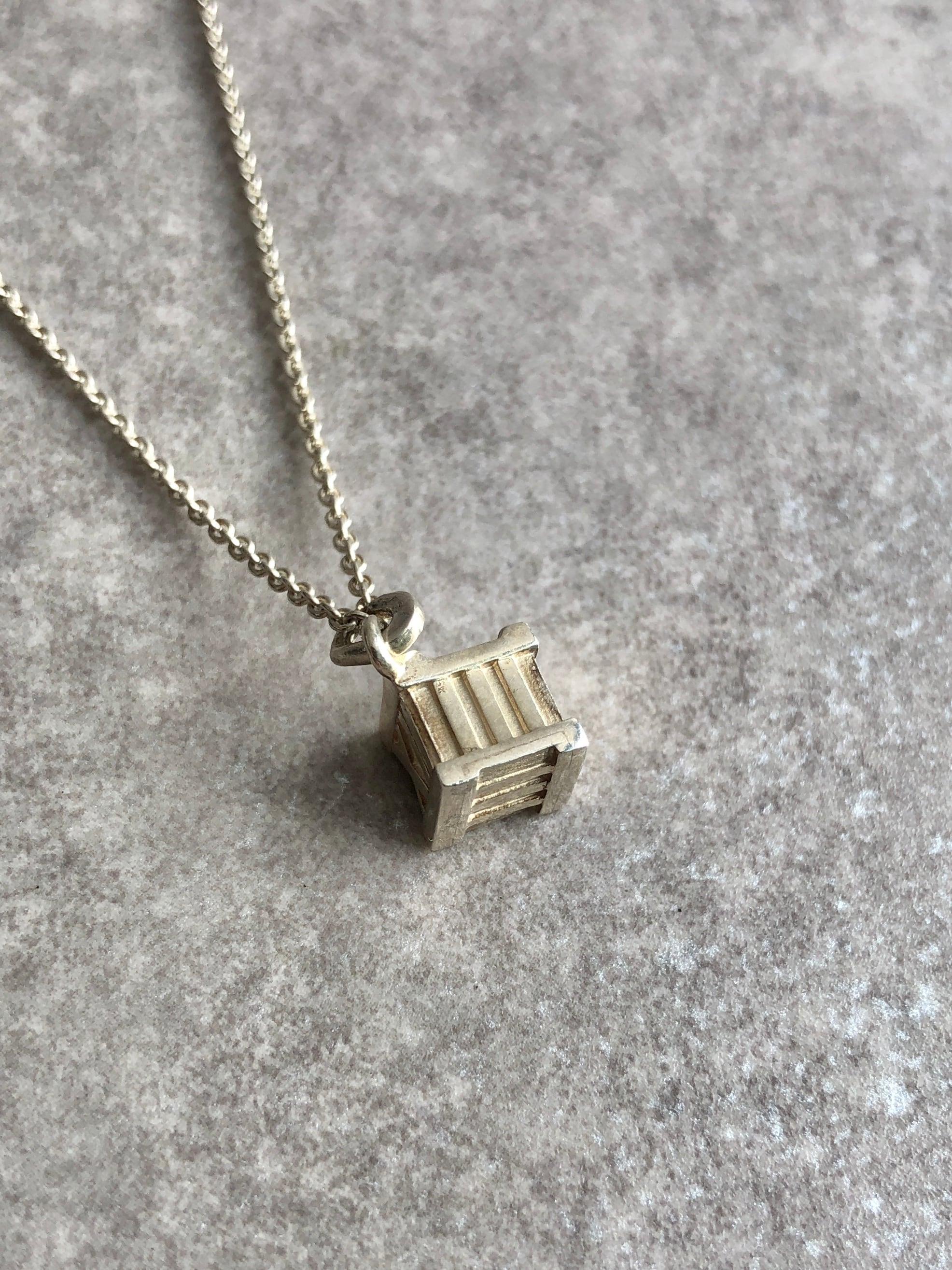 Tiffany & Co. ティファニー ネックレス シルバー アトラス キューブ