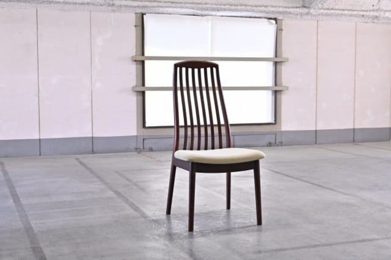 デンマーク製 チーク材 ダイニングチェア ハイバック 椅子 ファブリック 布 アームレス モダン 北欧家具 エレガント【中古家具/中古インテリア/USED家具ユーズド家具/リサイクル】