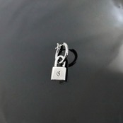 THIN HOOP raised by wolves with PADLOCK / レイズド・バイ・ウルヴス シンフープ ウィズ パドロック