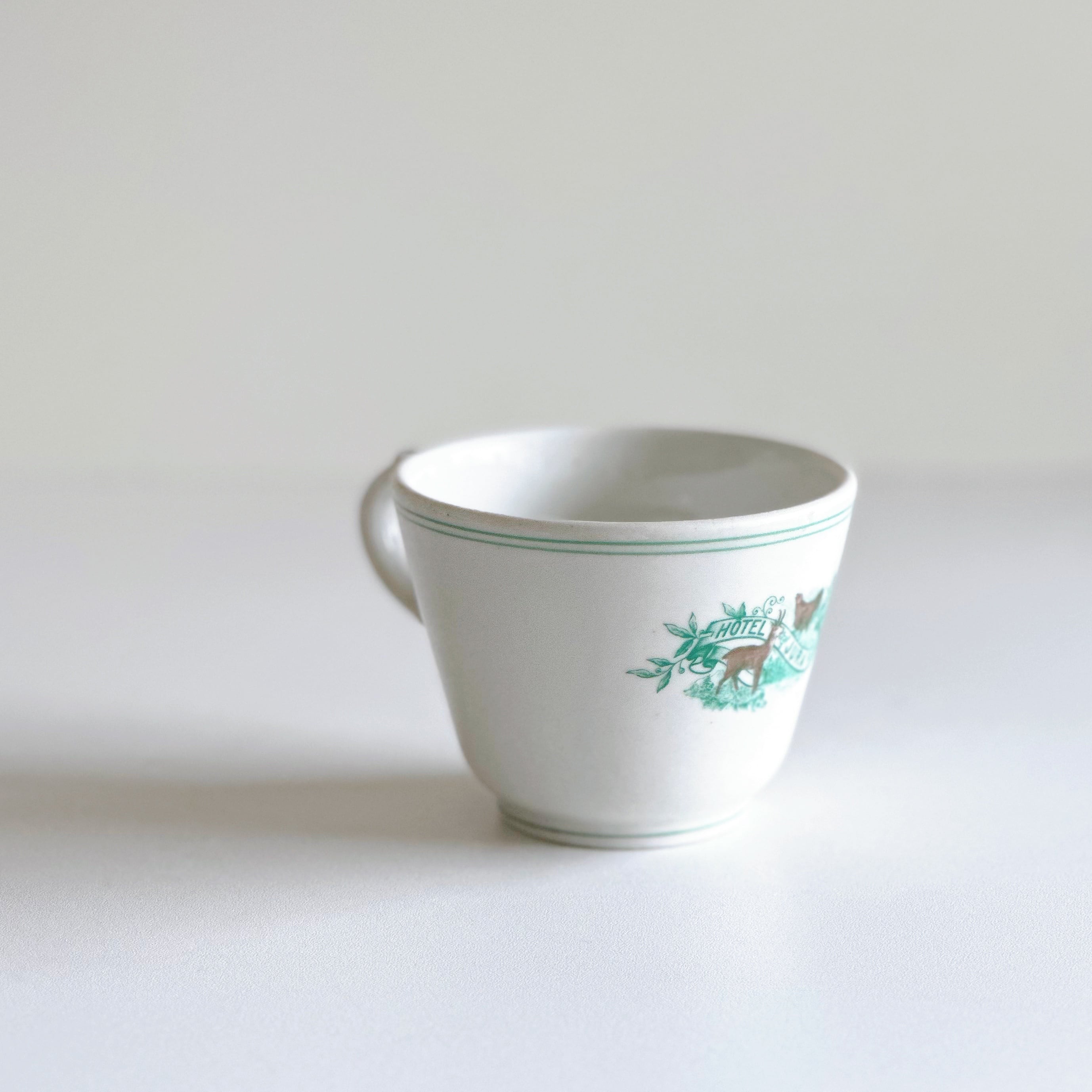 Limoges リモージュ / J. Charlionais et L. Pourailly〈Hotel Jura