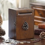天然木 貯金箱 賽銭箱 コインバンク 松ぼっくり装飾 木製 ナチュラル 小銭入れ 鍵付き インテリア雑貨
