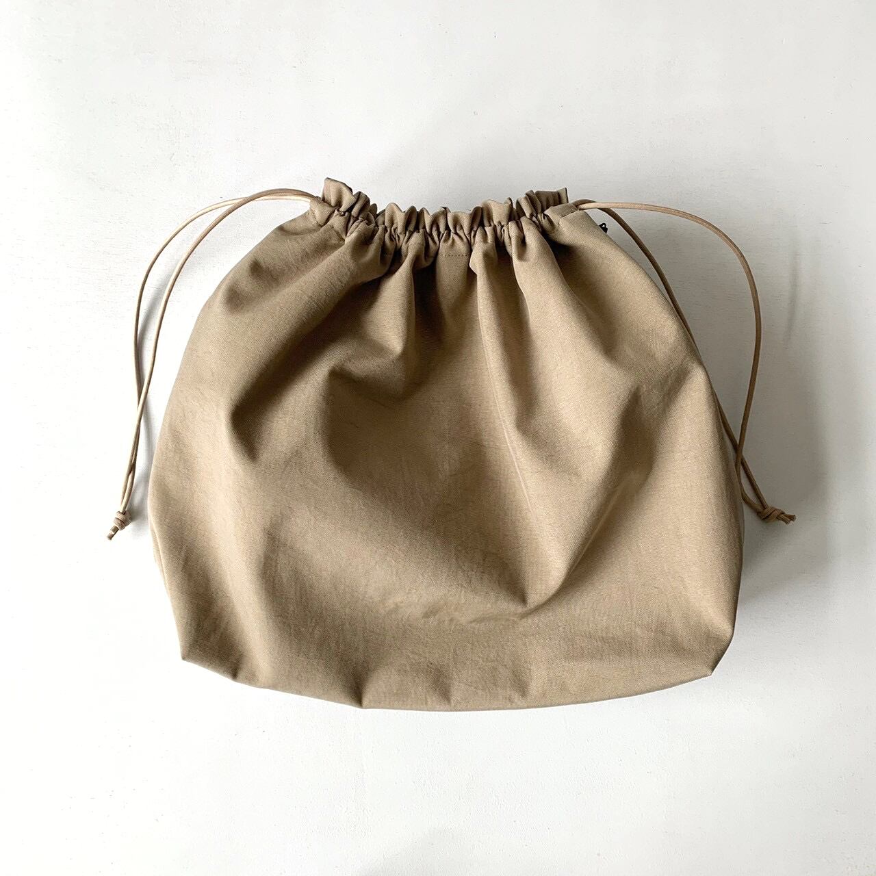 ERA.】TAS BIG RED CROSS APRON BAG/K031 | eighty88eight