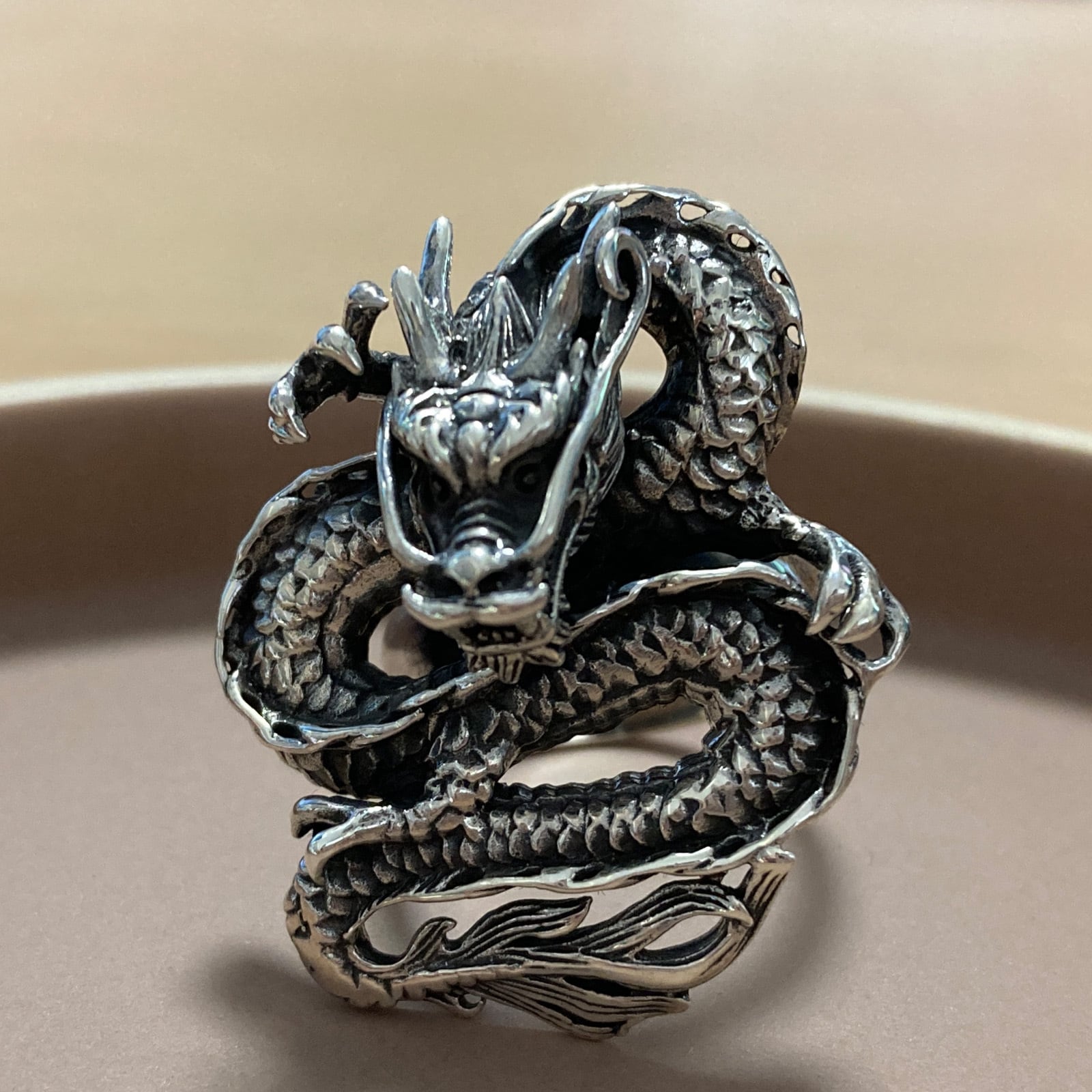 シルバー925 メンズリング/ドラゴン 上り龍 シルバーリング シルバー925 メンズリング/ドラゴン 上り龍 シルバーリング