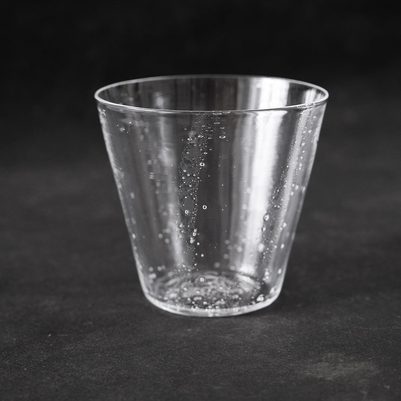 栗原志歩 Shiho Kurihara 照明丸形 no.28 | les trois entrepôts / レ