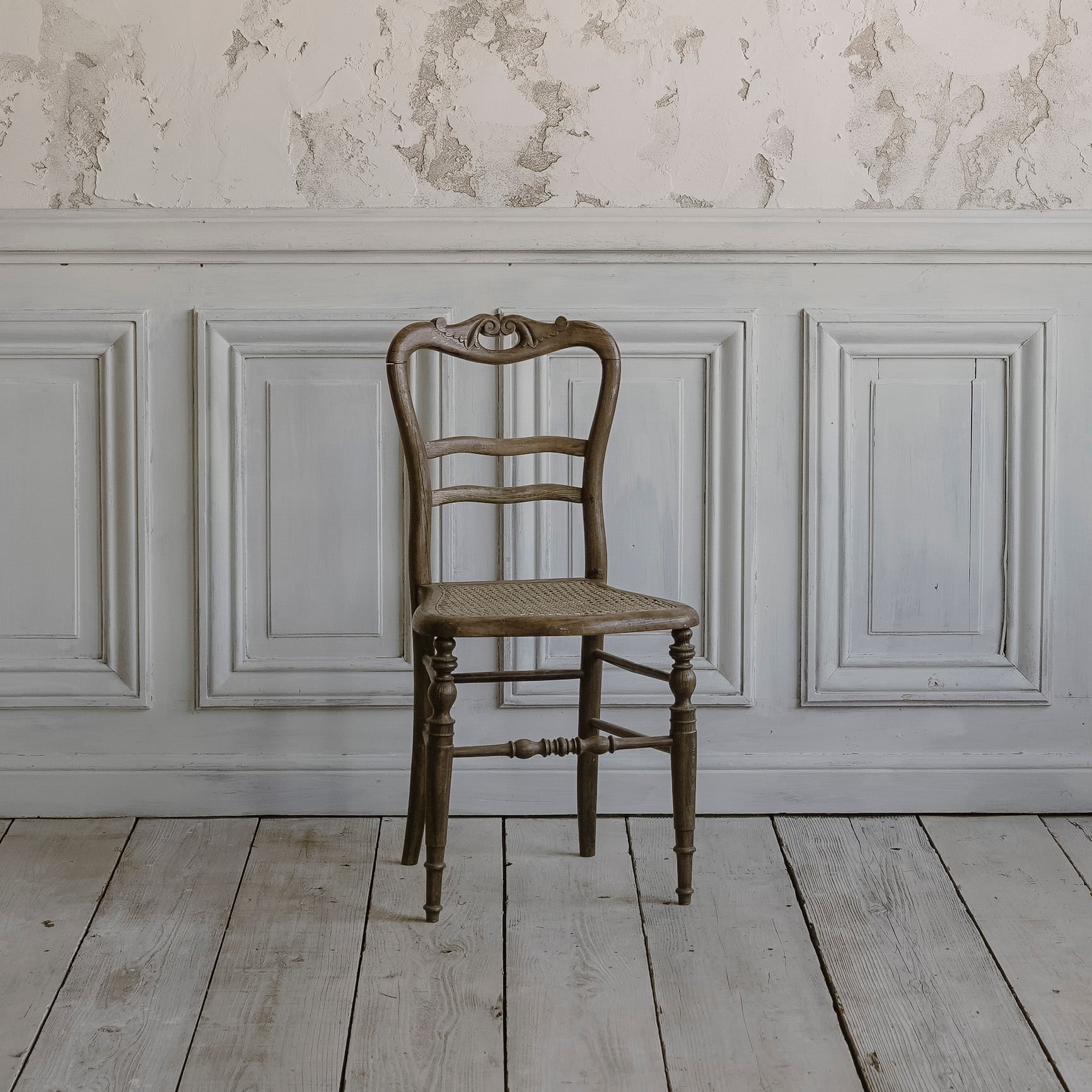 チェア/空間装飾/アンティーク/1900年代/ディスプレイ/イス/椅子/バルーンチェア/オーク材