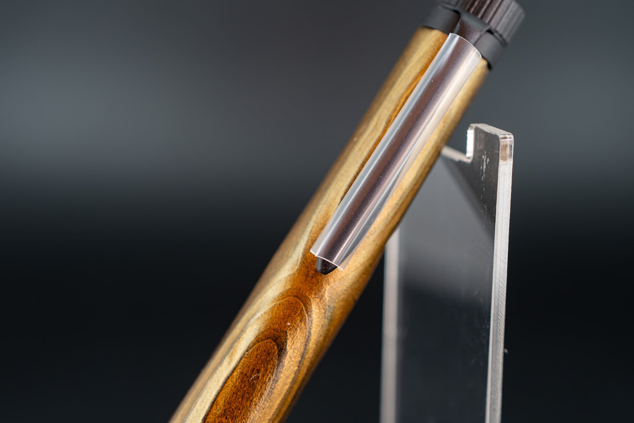 854305d3e80b8a88063d61570ba4e9