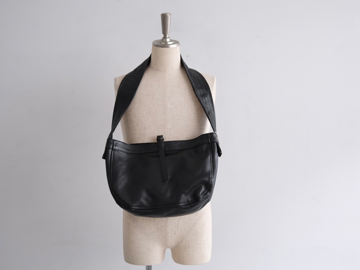 CCU” NEWSPAPER BAG M” | Lapel online store