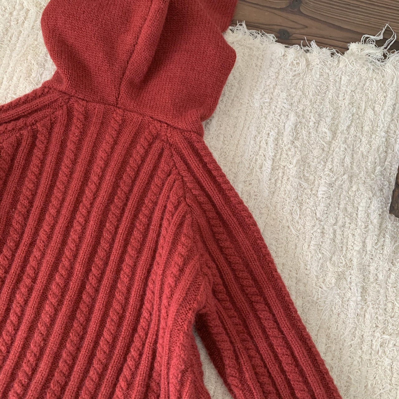 80【即納】うさ耳ニットカーデ red - Cutemily プチプラセレクト -【秋冬物 輸入子供服 子供服 ガーリー 女の子】