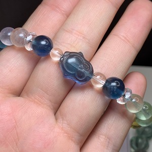 ぺんぎんさんフローライト・デザインブレスレット