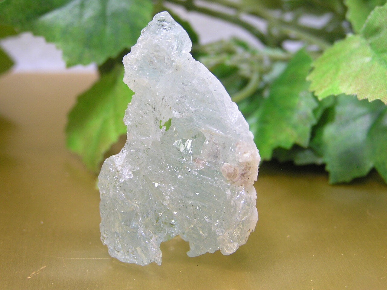 パワーストーン 天然石 アクアマリン（藍玉） 結晶石 原石 富の象徴