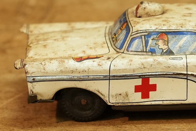 3661B 救急車 ブリキ おもちゃ AMBULANCE 昭和レトロ ヴィンテージ 