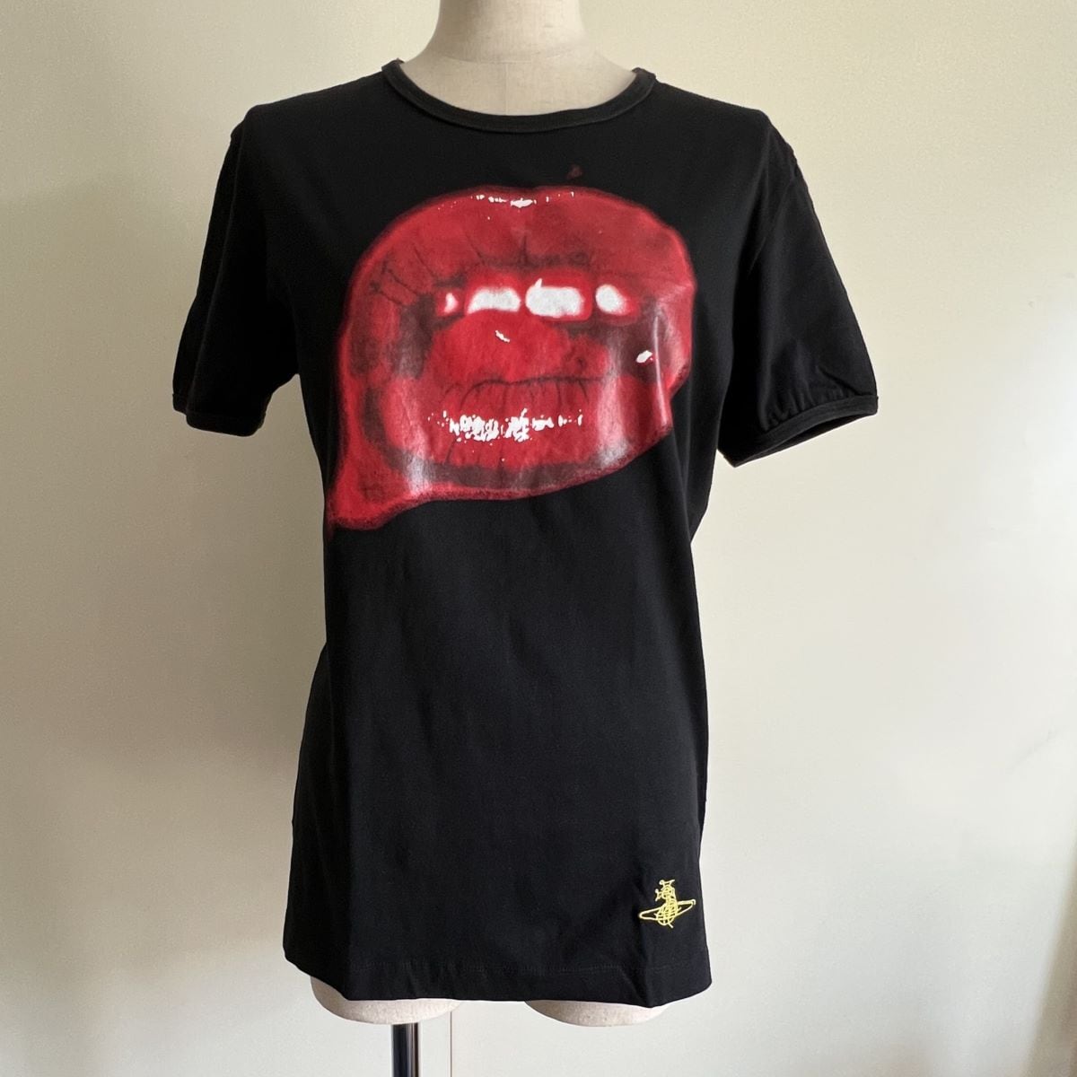 【USED】 Vivienne Westwood ゴールドレーベル WORLD TOUR リップＴシャツ | STEREO BANBiiNA  powered by BASE