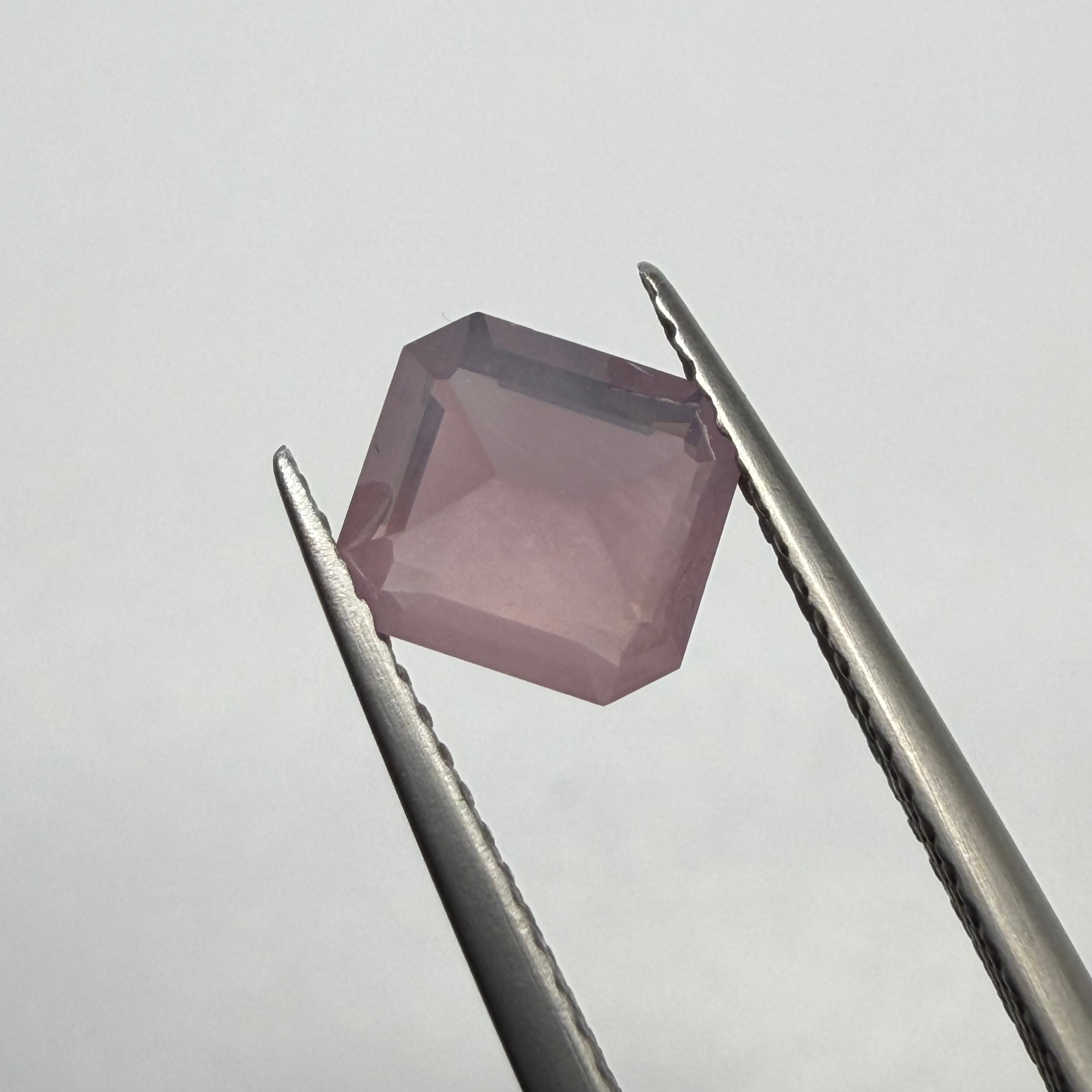 ストロベリーミルクキャンディなミルキースピネル