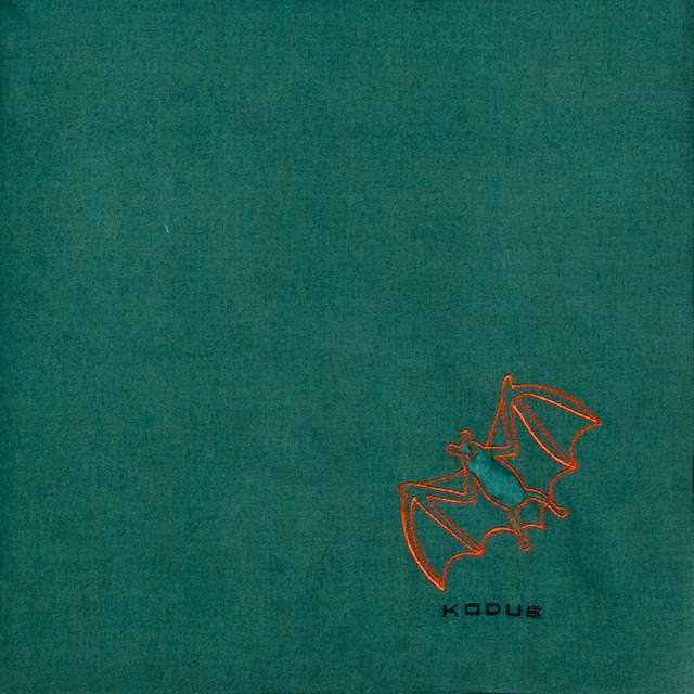 ひびのこづえ ハンカチ ふくらまし / コウモリ グリーン 刺繍入り 2枚合わせ 48x48cm KH07-02