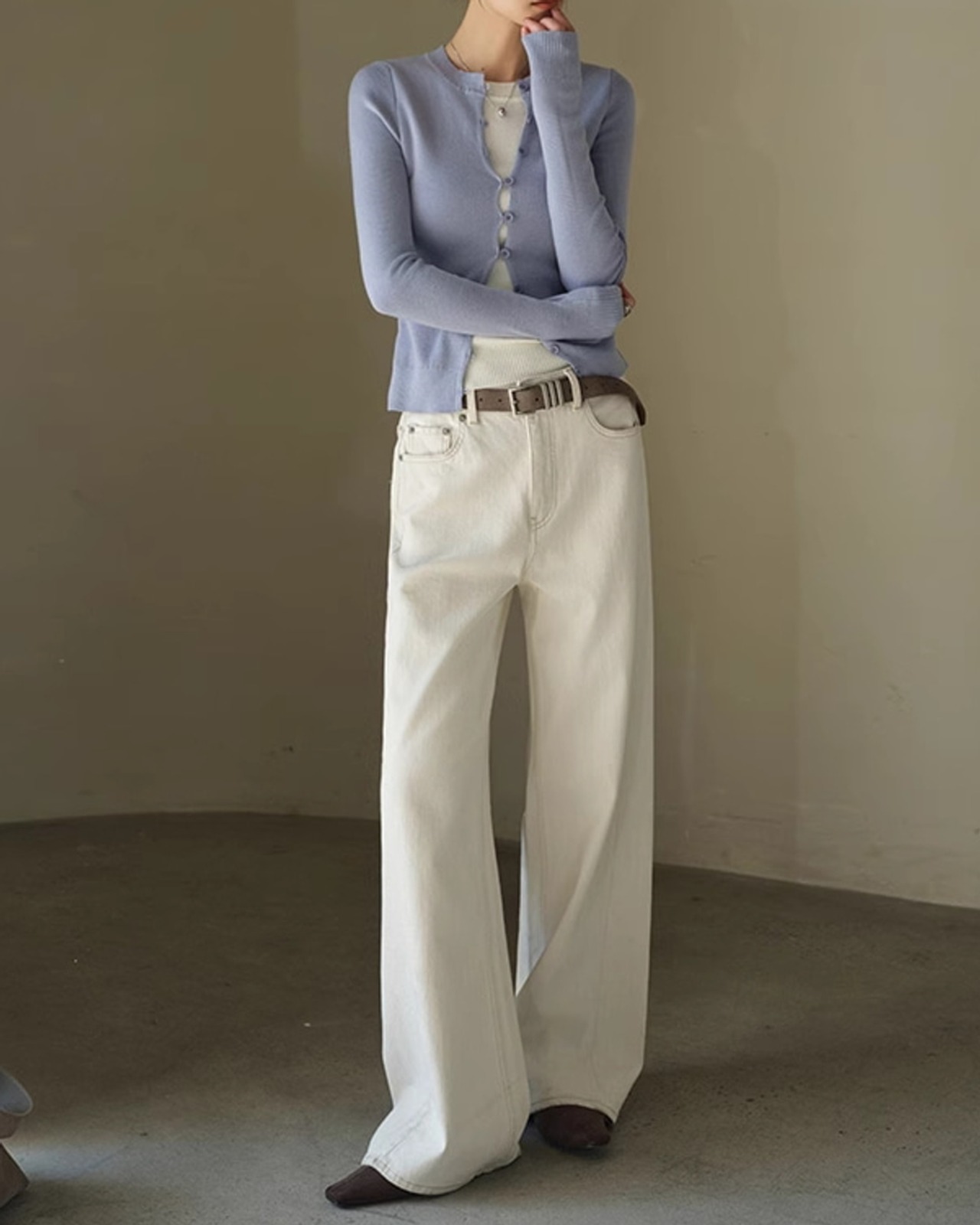 White wide Denim N1011