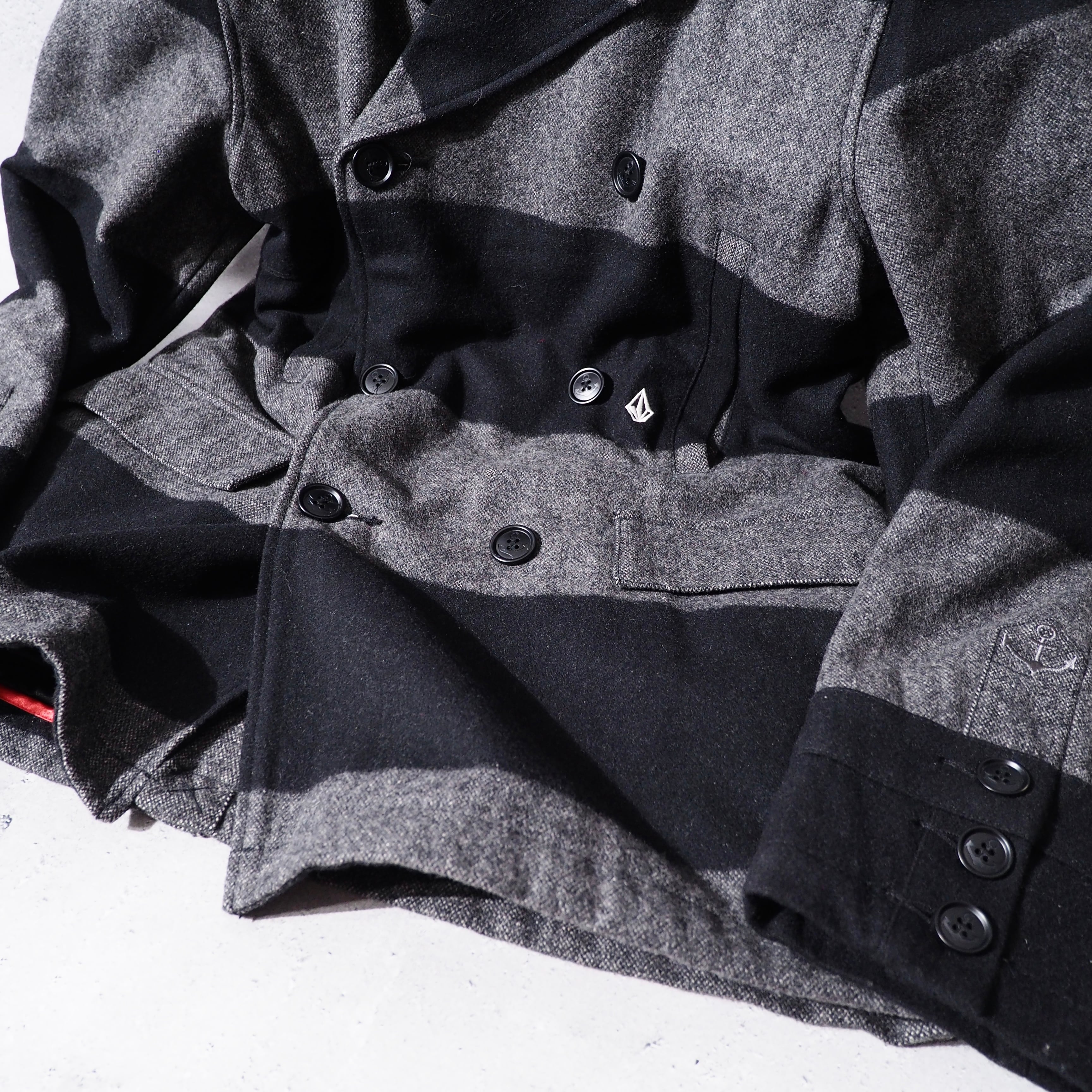 2000s " VOLCOM " Black × Dark grey Fat Border pattern wool Pea coat