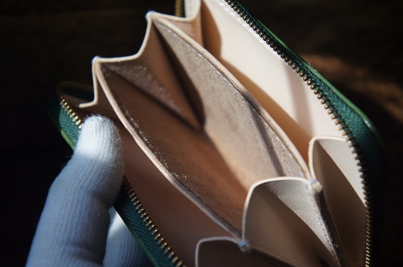 ルガトショルダーのミニラウンドファスナー【パロットグリーン