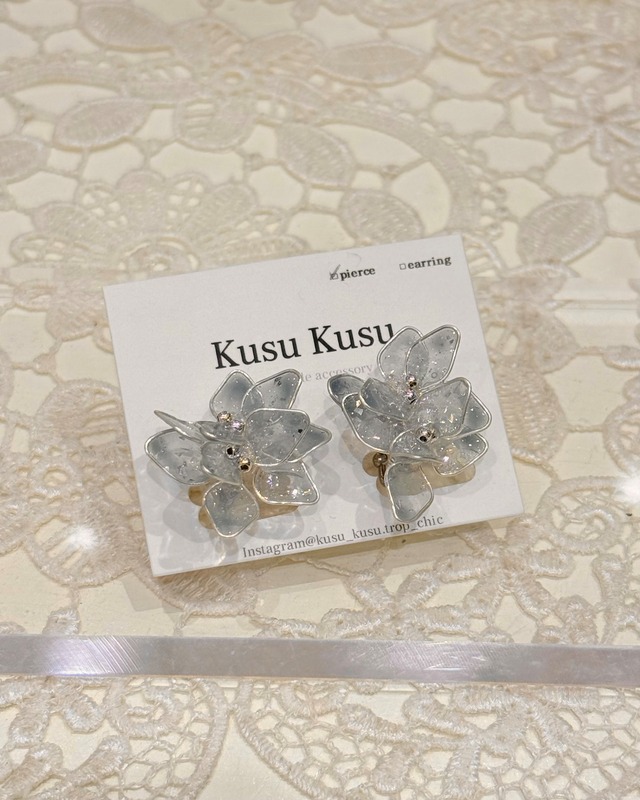 ディップフラワー　ピアス　(A43-24) 2