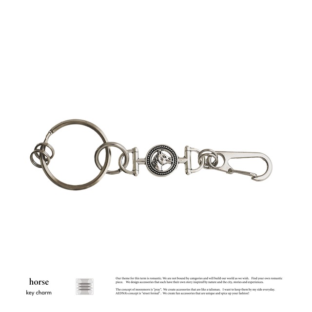 key charm [ horse ]