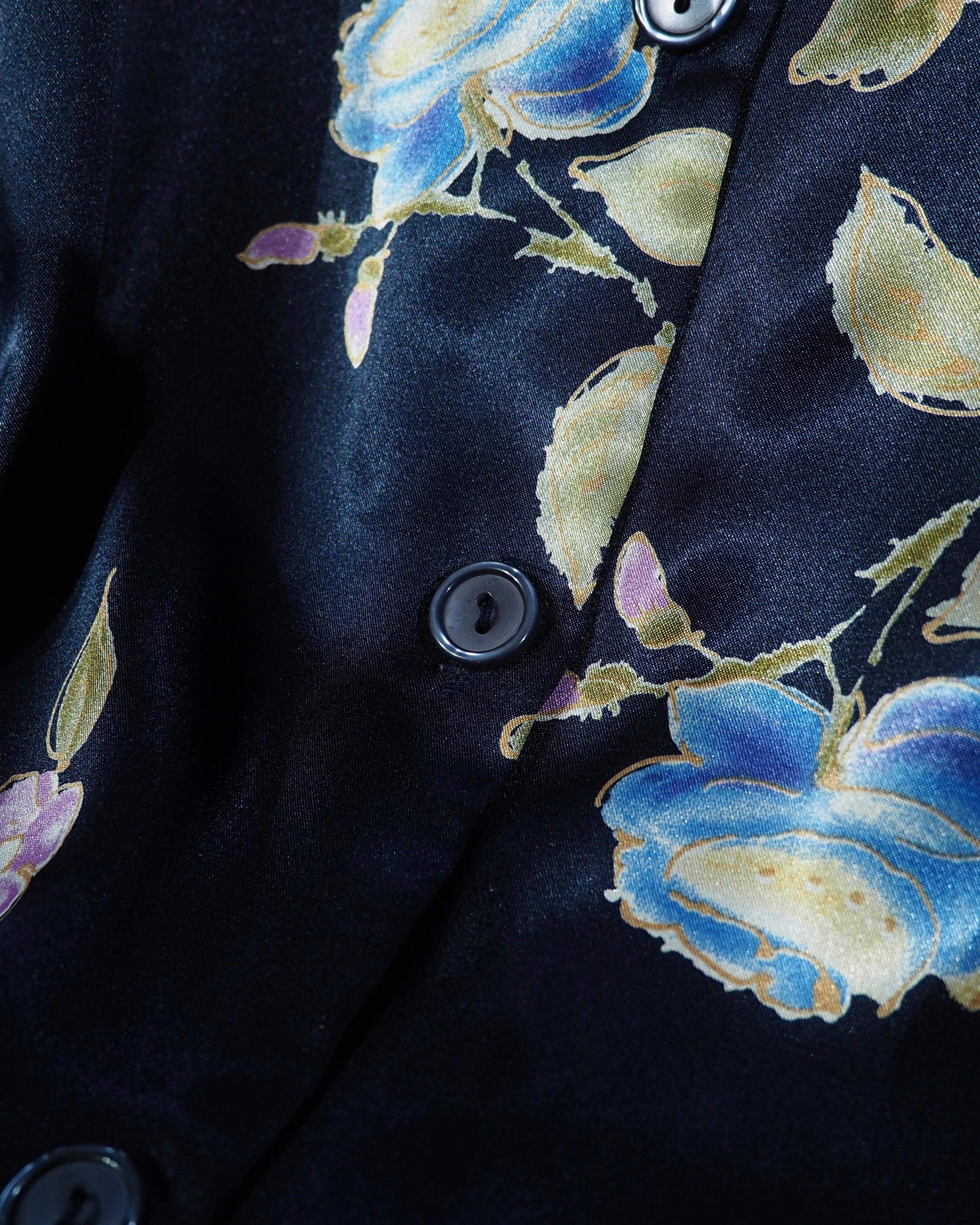 Beautiful Luxury Flower printed Drape loose Open collar Shirt