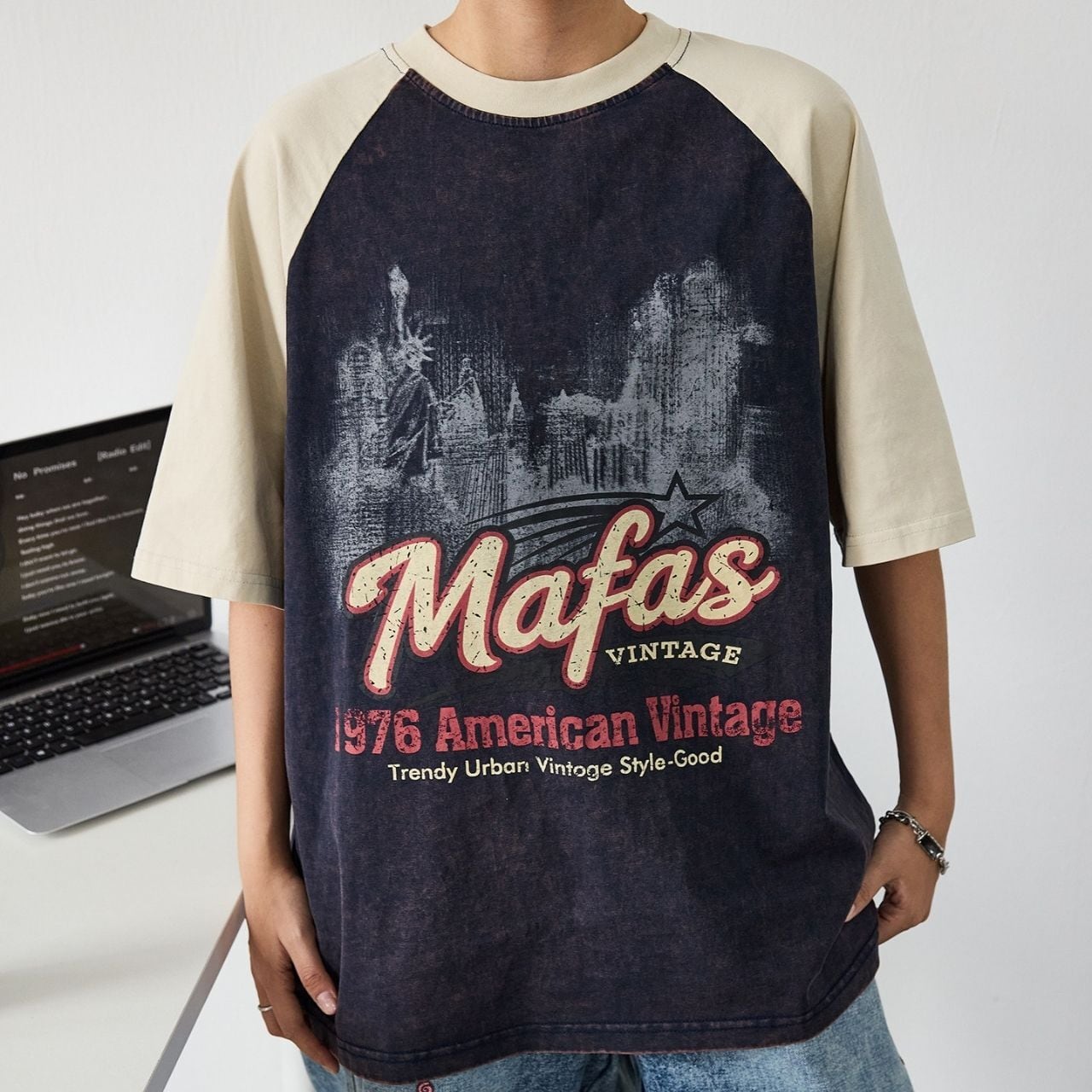 ヴィンテージライクレタリングラグランTシャツ 2col A00363