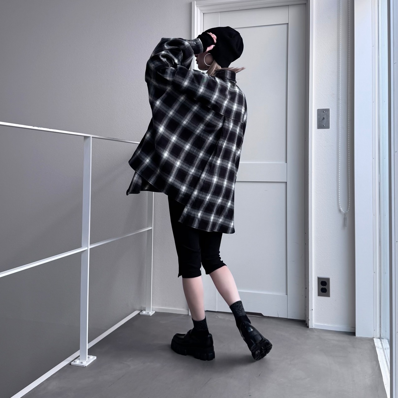 Ombre check asymmetric zip JK/black