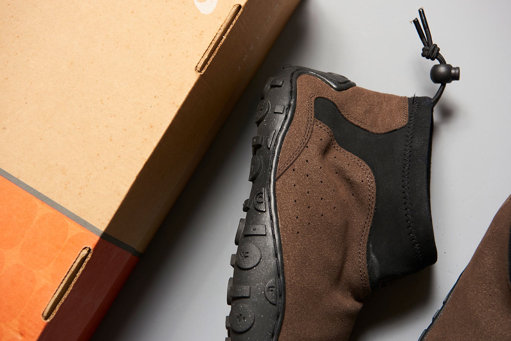 NIKE ACG AIR MOC 2 MID | PLAYGROUND | スニーカーショップ