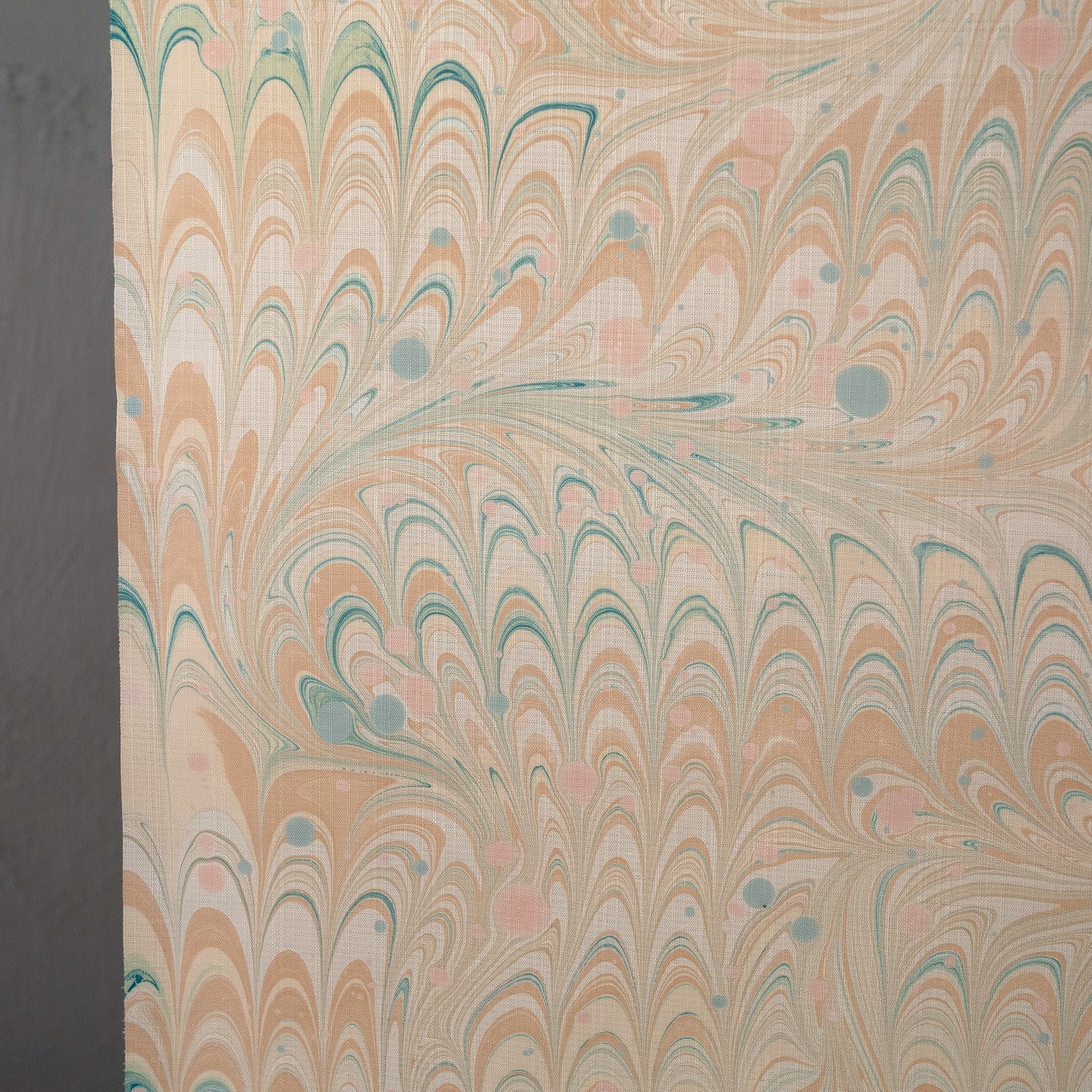 「小麦畑に佇む少女」ピーコック崩し柄×ドット〜セオアルファ〜セオアルファ〜浴衣・夏着物・単衣