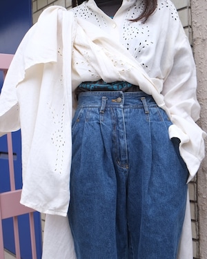 fu ku ra mi denim pants.