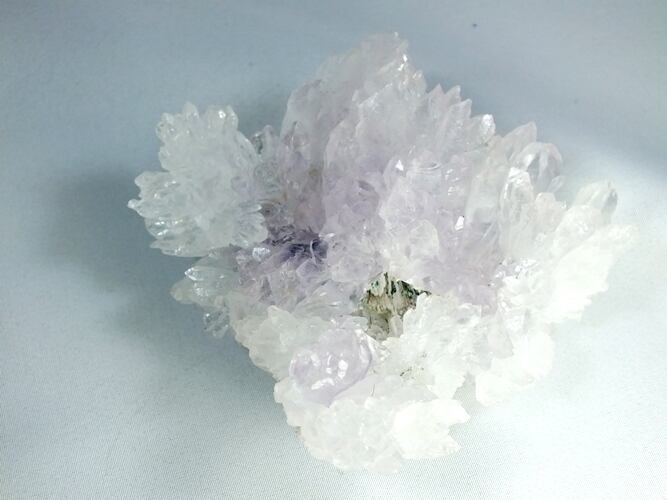 ブラジル産☆ラベンダーアメジスト原石クラスター 稀少原石】天然石 ラベンダーアメジストクラスター ブラジル産 天使の