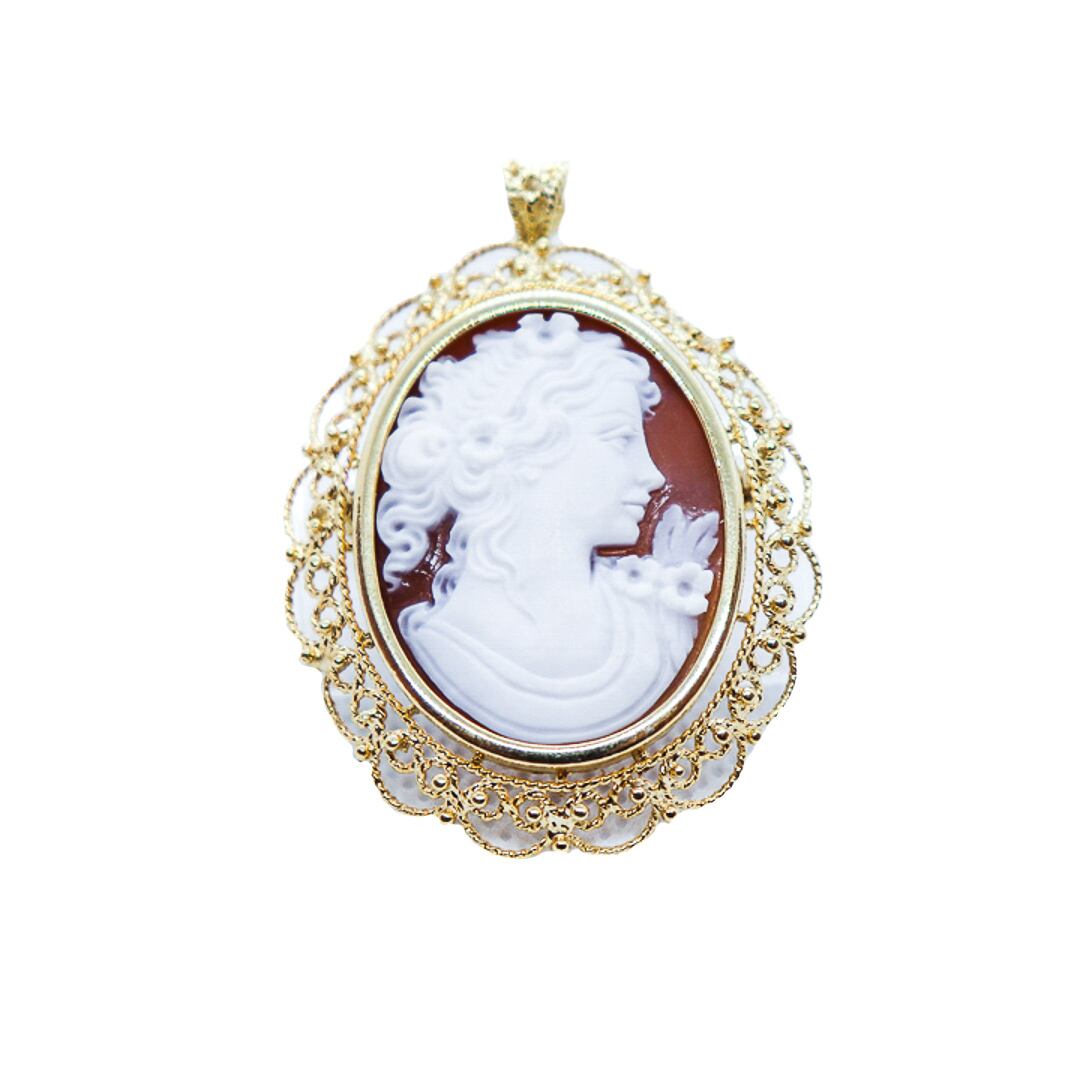 Roberta by APA 1848 カメオブローチ Roberta by APA 1848 カメオブローチ - メルカリ