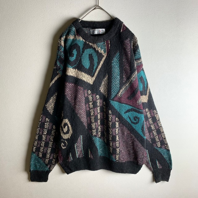 ～"knit" asymmetry～
