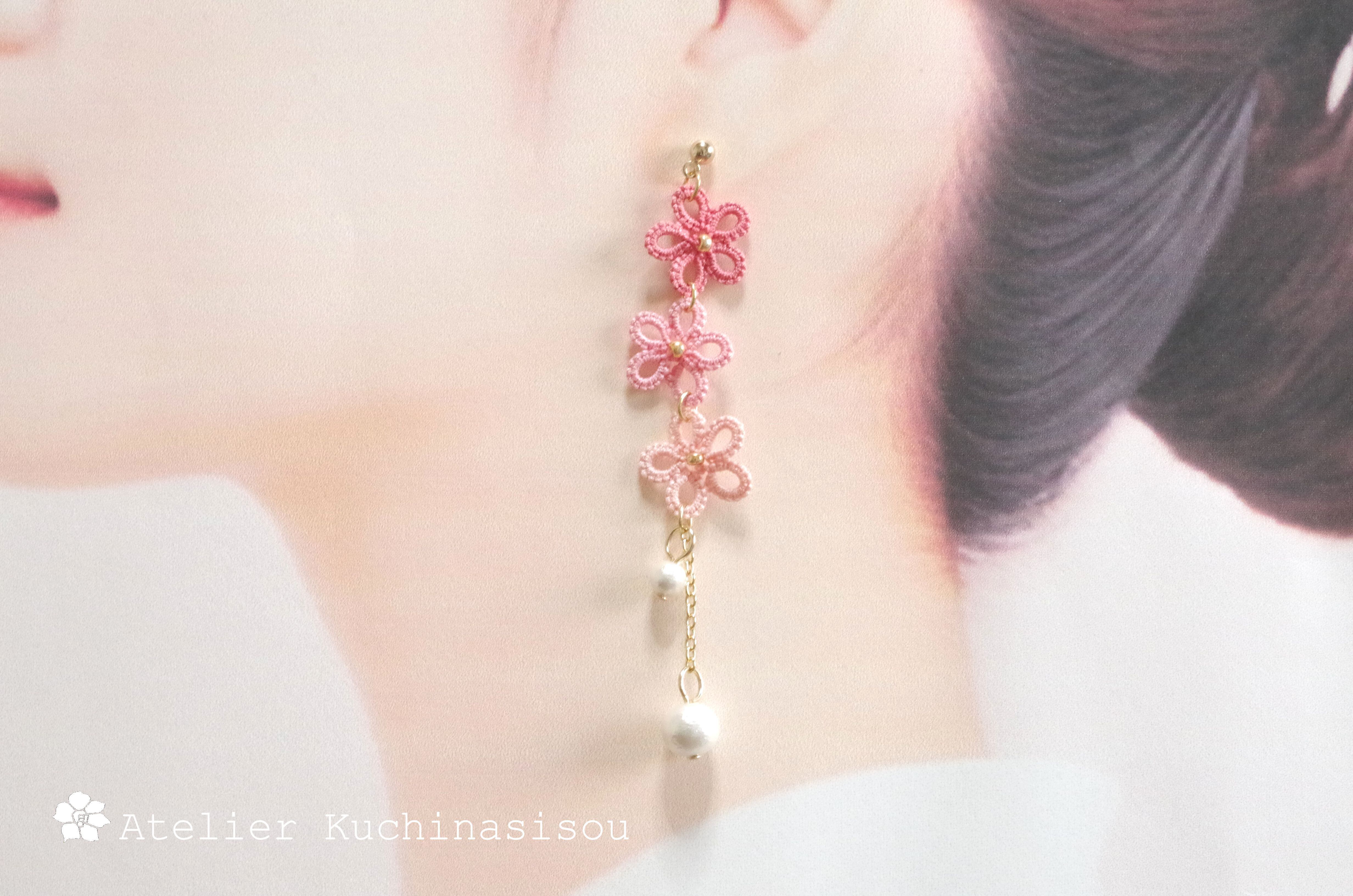 受注製作】タティングレースの小花とコットンパールのピアス〈桜