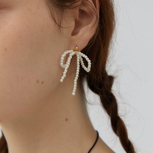 pearl ribbon earrings　J00331