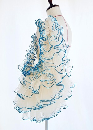 DŌRA TIÉRE | Ruffled Hidden Bag - BLUE LAGOON