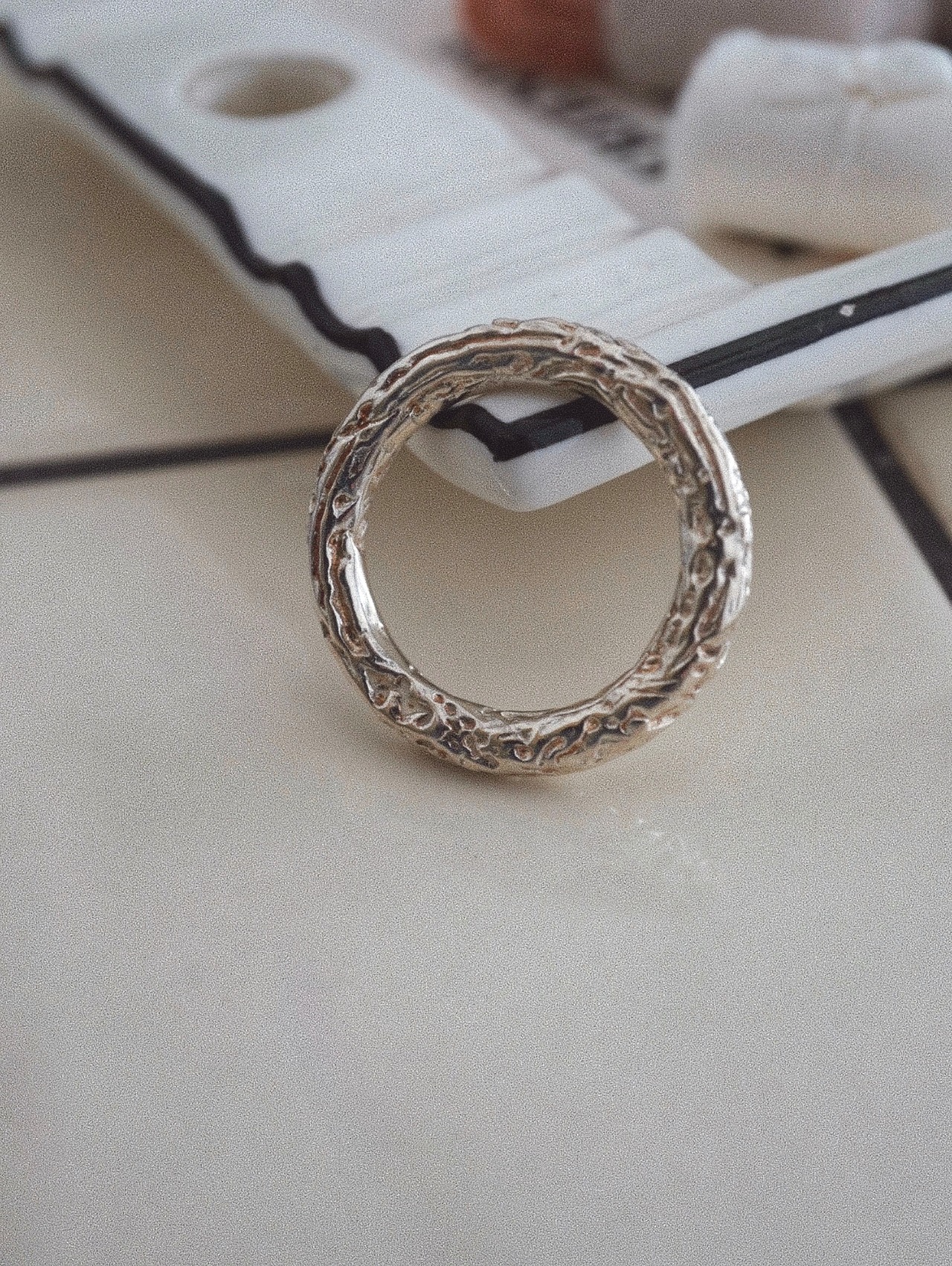 METAL RING
