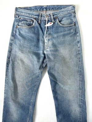 M-111    リーバイス Levis501古着 1970年代66前期米国製刻16 　W 76cm  股下 77cm