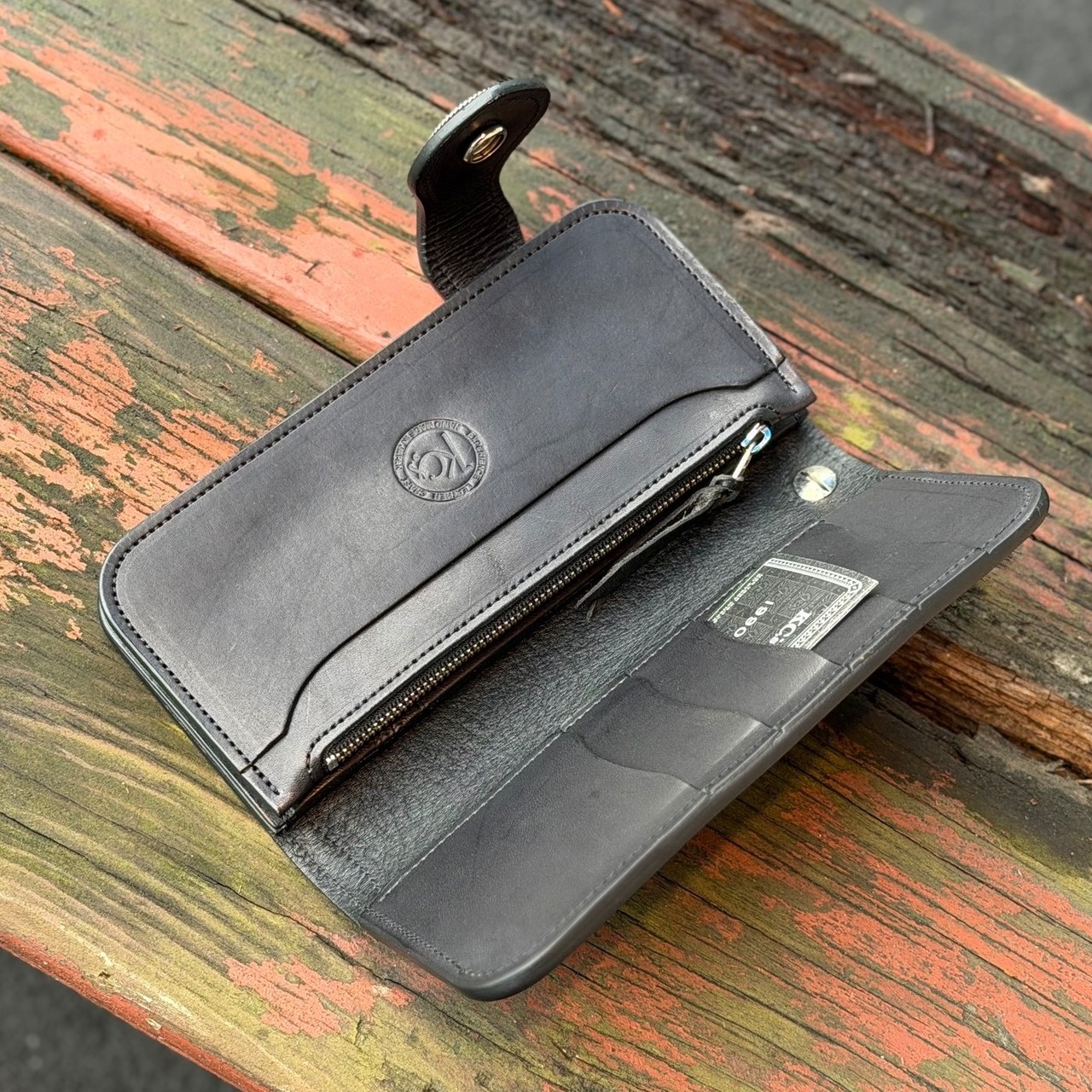 【直営店限定商品】ライダースウォレット リンガー インレイ スティングレイ(ブラック)