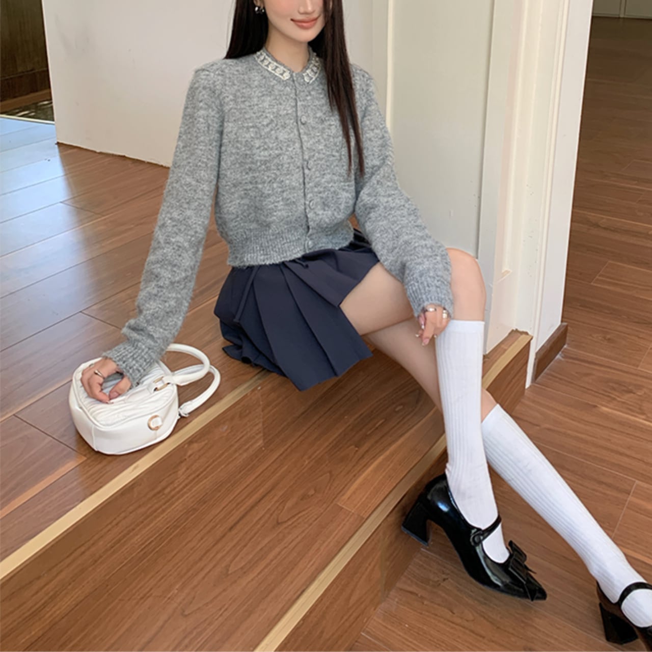 グレース ビジューカラーカーディガン T027