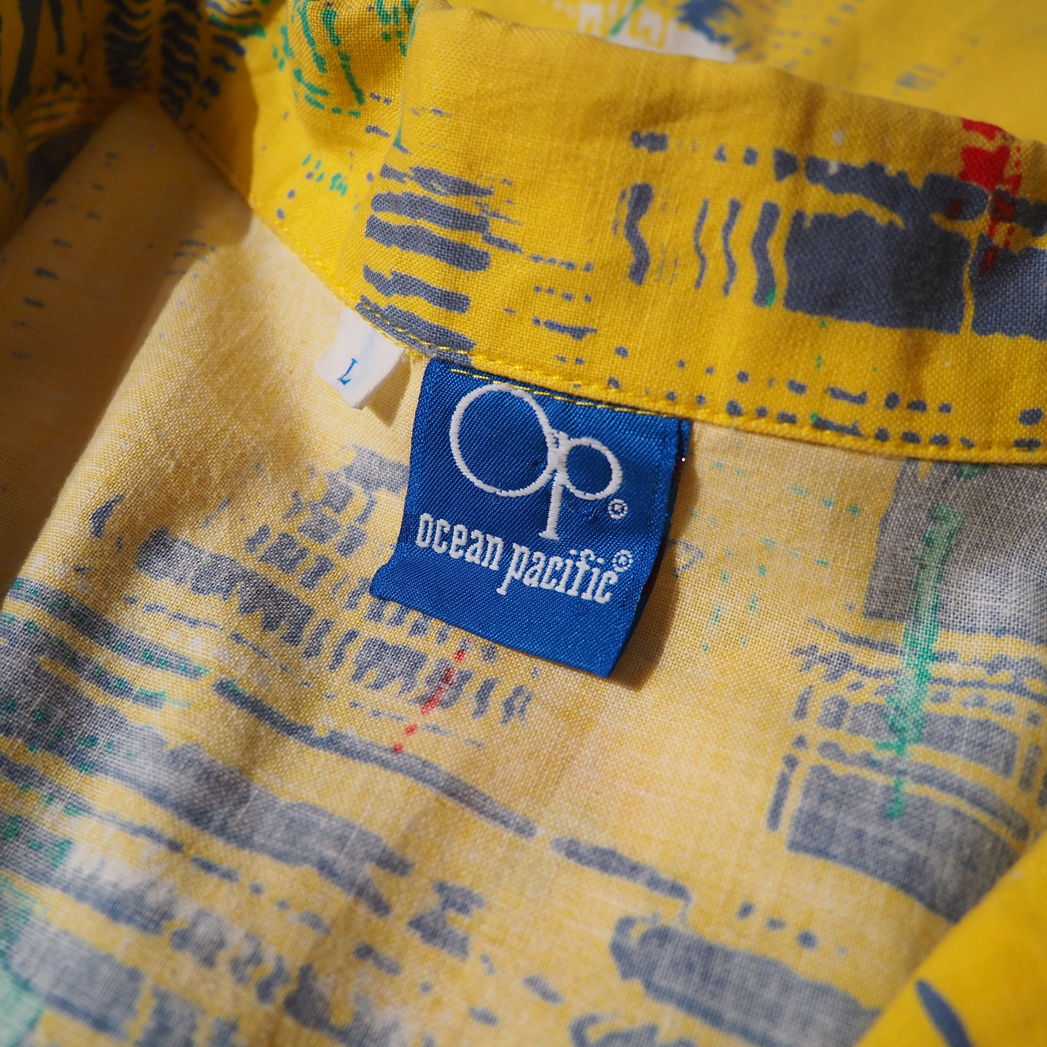 1990s ” Ocean Pacific ” Hilarious good color vintage open collar shirt